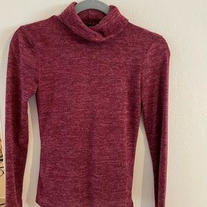Basic long sleeve turtle neck shirt❤️